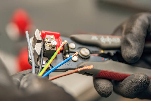 Best Electrical Installation Contractor  in Zephyrhills South, FL